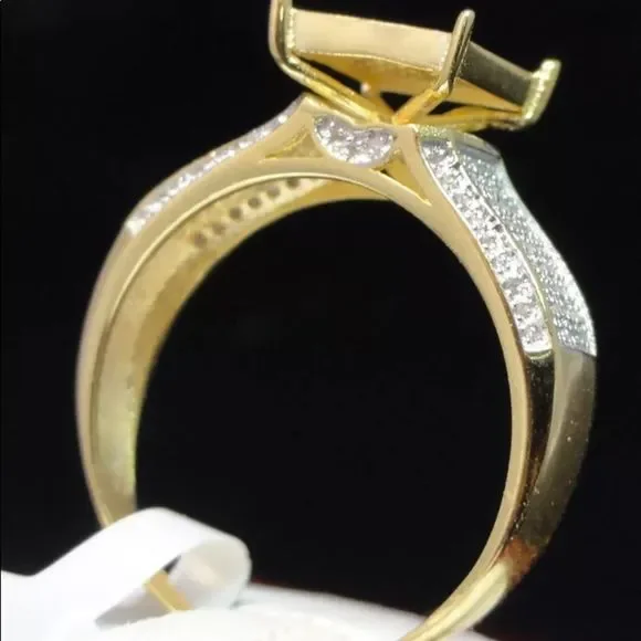 REAL DIAMOND Ring New Men Women Engangment
